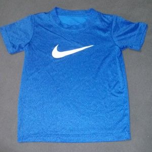 Nike short sleeve